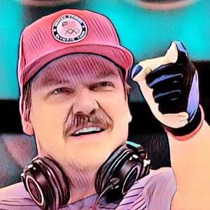 Meet your Posher, Cody